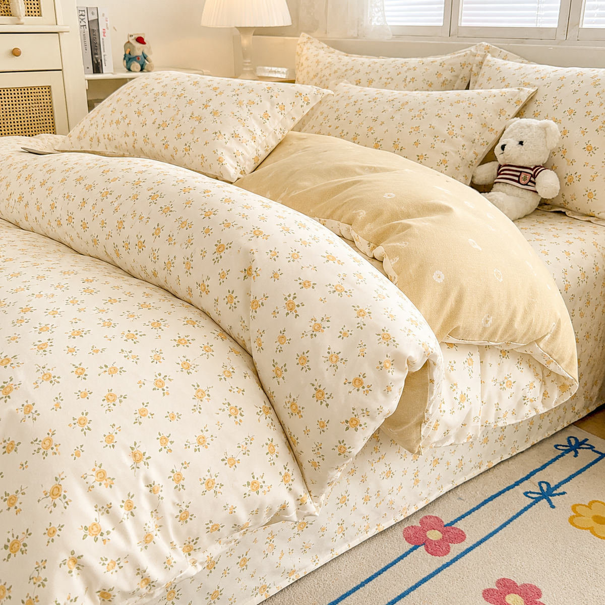 Ensemble de literie 4 pièces 100 % coton – Fleuri jaune & beige