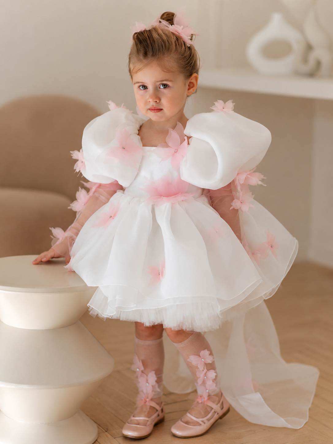 Robe Princesse Florale Blanc & Rose Poudré – Édition Cérémonie