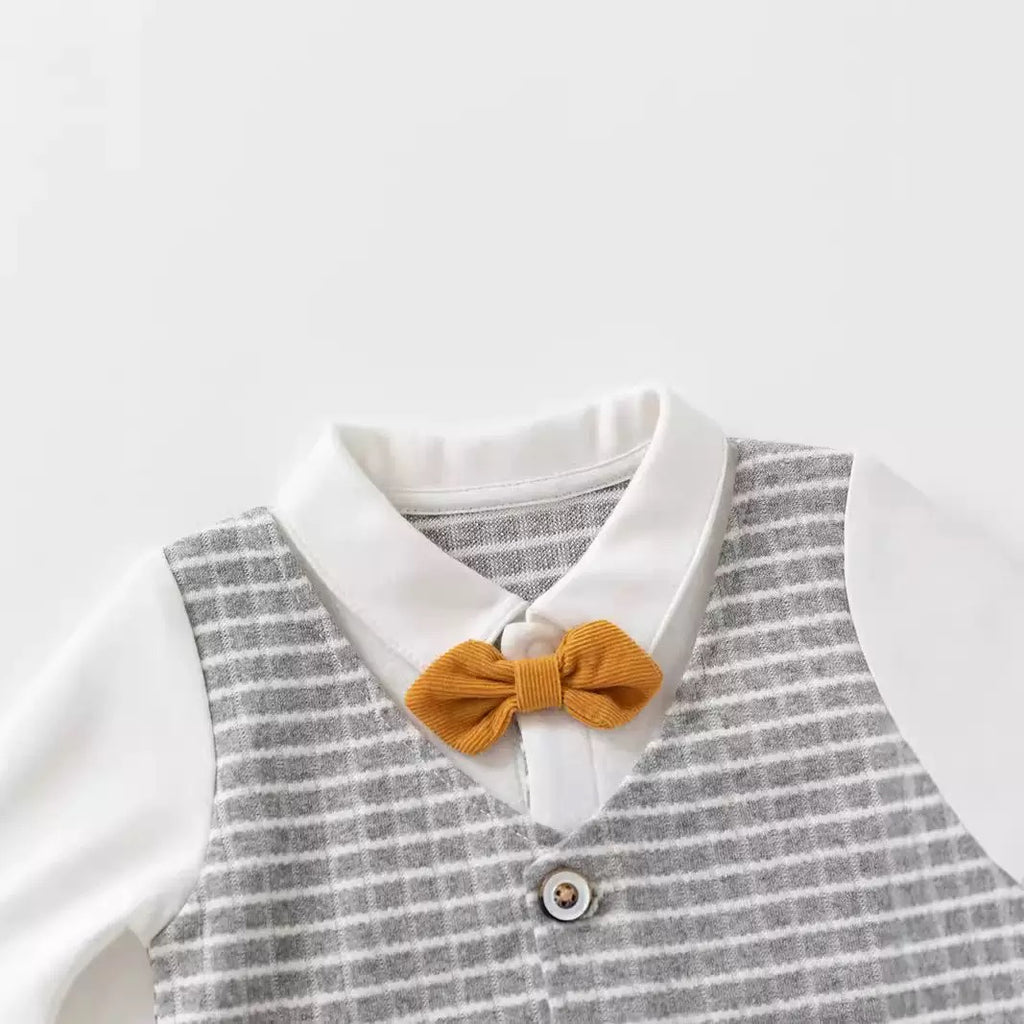bébé garçon, barboteuse garçon, baptême, cérémonie, mariage, nœud papillon, gris, élégant, naissance, Mini Élégance